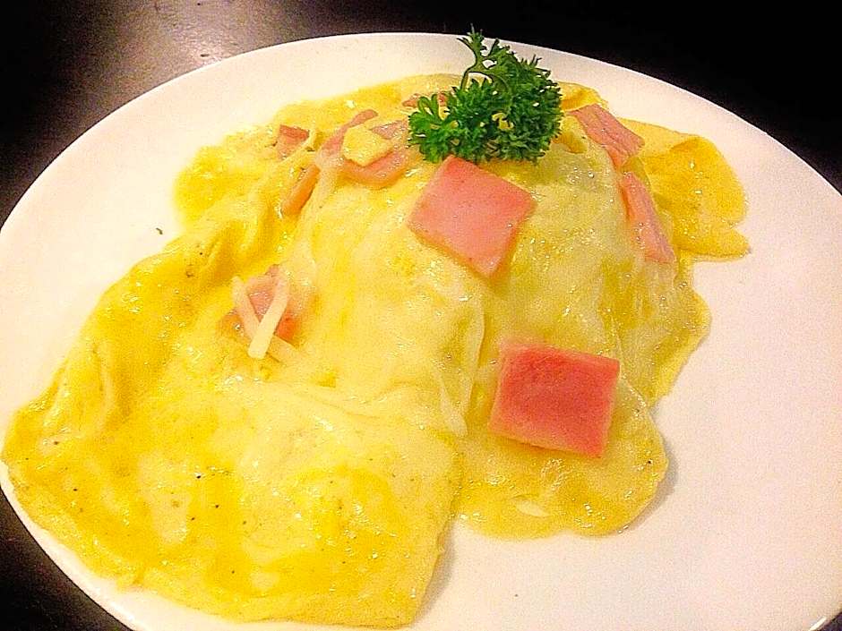 Huan Kawin Est.58 Lanna Home & Collection