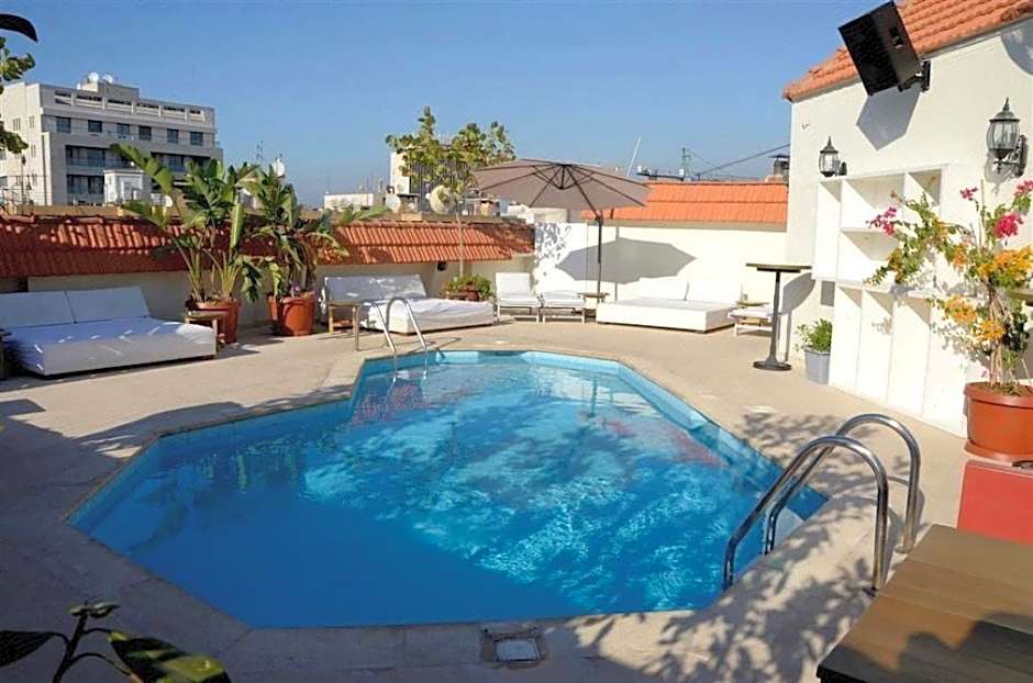 Golden Tulip Serenada Hamra Hotel