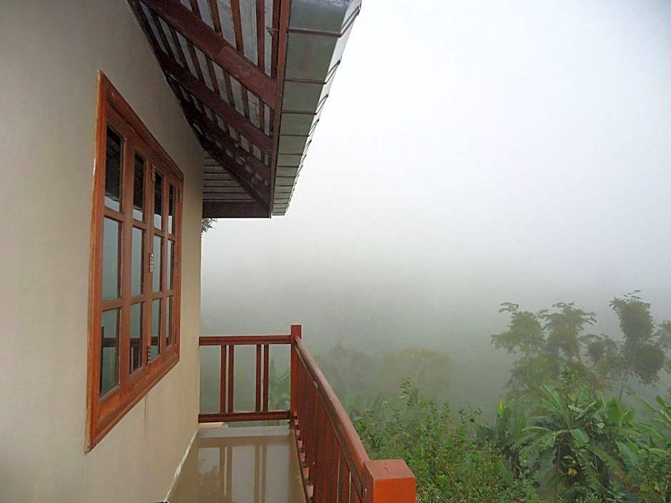Chiang Khong Hill Resort