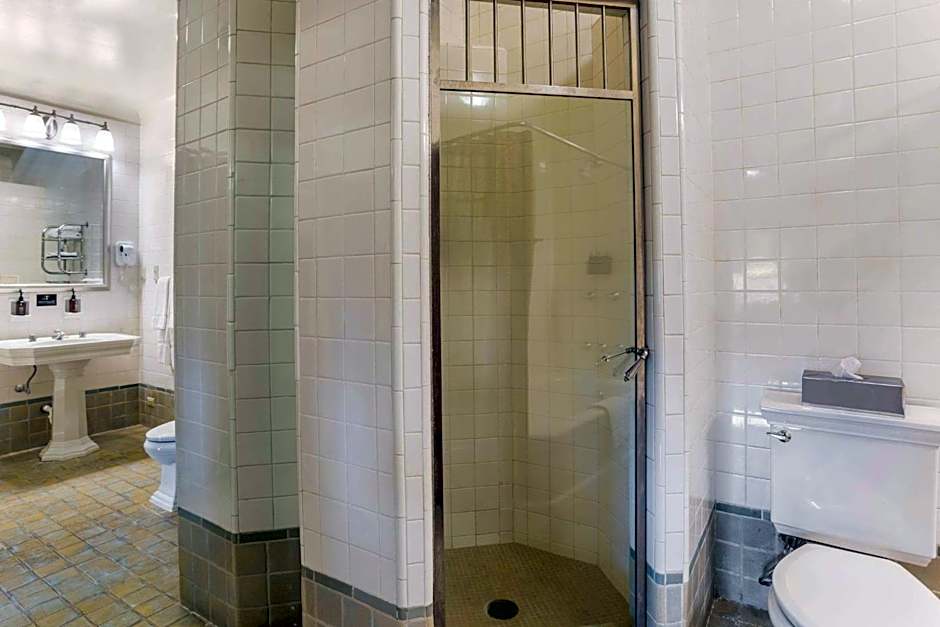 Traditions Hotel & Spa, Ascend Hotel Collection