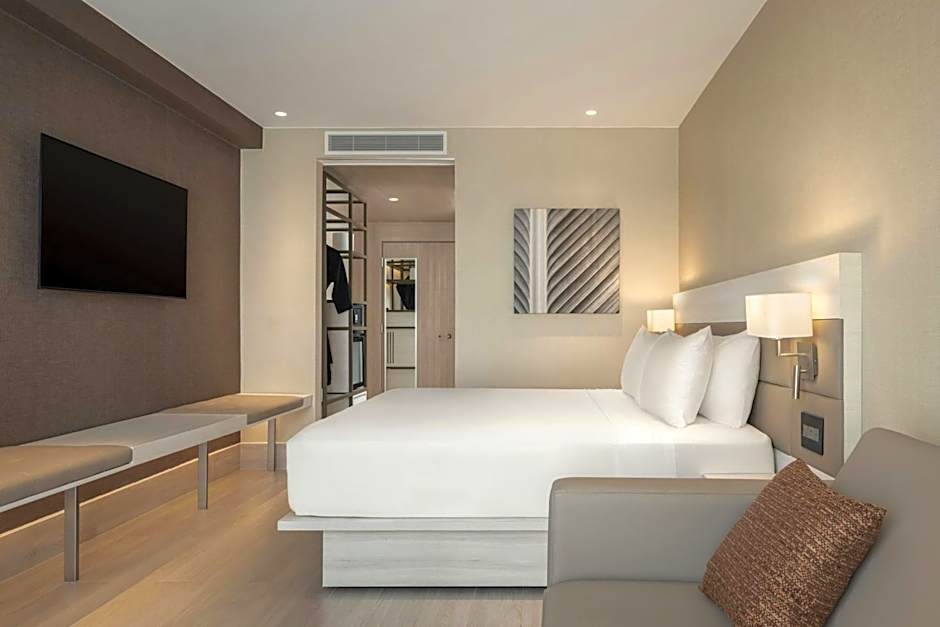 AC Hotel Santiago de los Caballeros