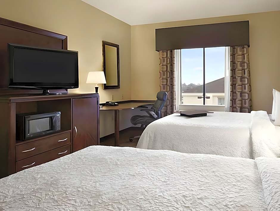 Photo 1 of 4 of 2 Queen Beds, Hearing Accessible