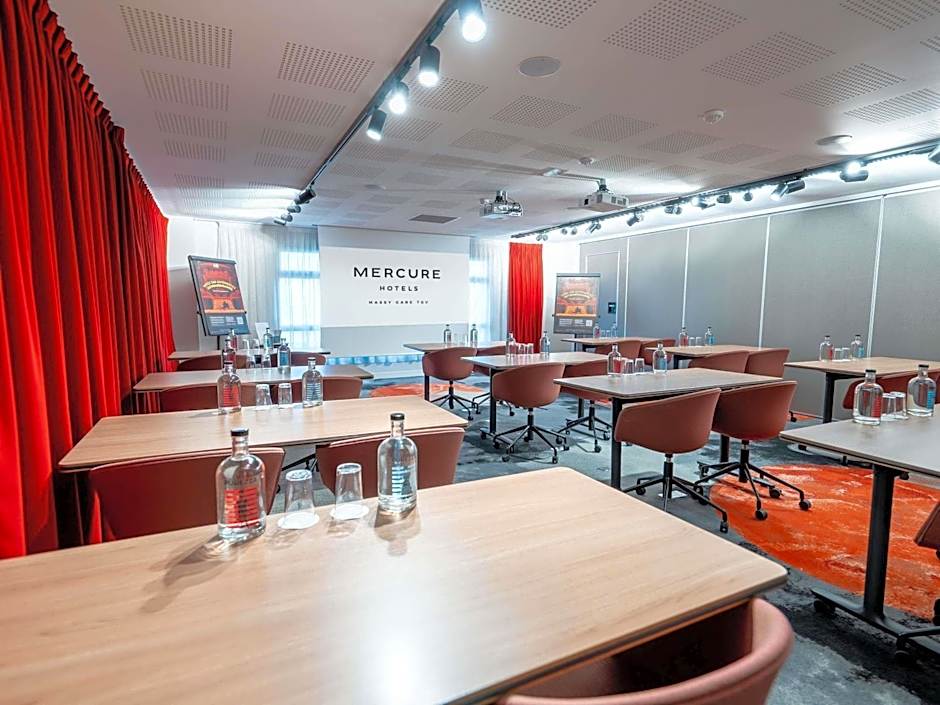 Mercure Paris Massy Gare TGV