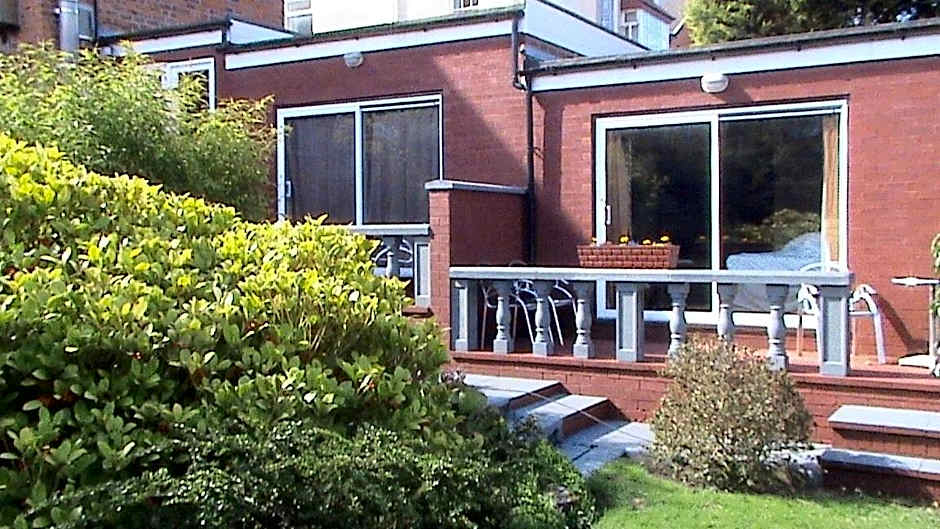 Balmoral Lodge Hotel