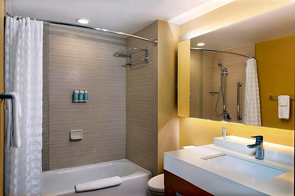 Courtyard by Marriott Ciudad del Carmen Campeche