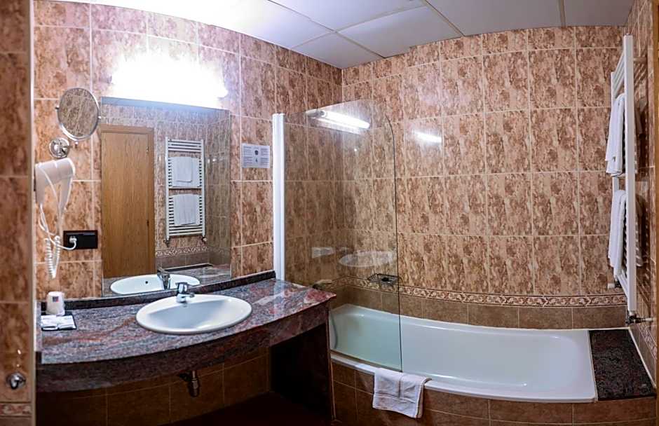 Hotel Ransol