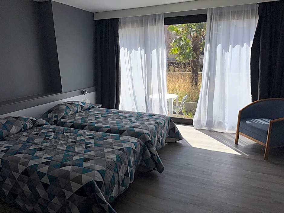 Hôtel Dupleix - Hyper centre - Réouverture