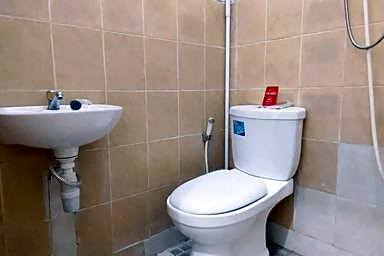 RedDoorz Syariah near Transmart Tegal