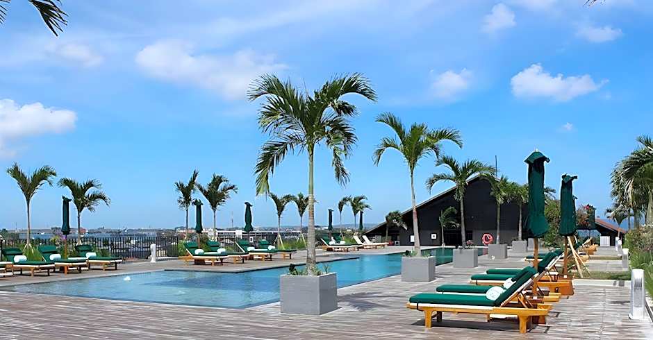 Cross Paasha Bali Seminyak