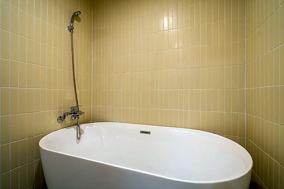 Hound Hotel Gimhae Samgye