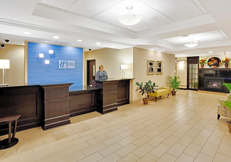 Holiday Inn Express Hotel & Suites Lebanon By IHG