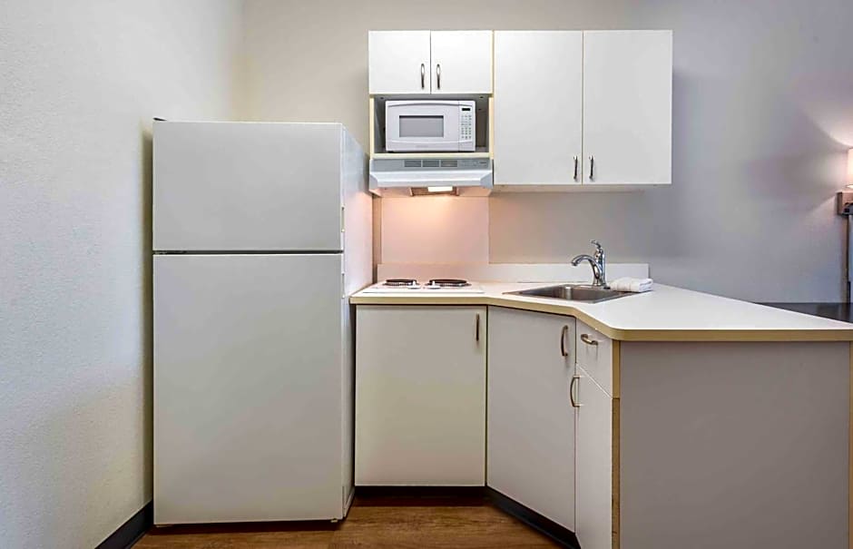 Extended Stay America Suites - Philadelphia - Plymouth Meeting - East