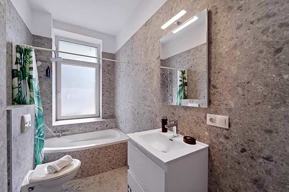 Infinity Stay Ferienapartments Rheinstrasse