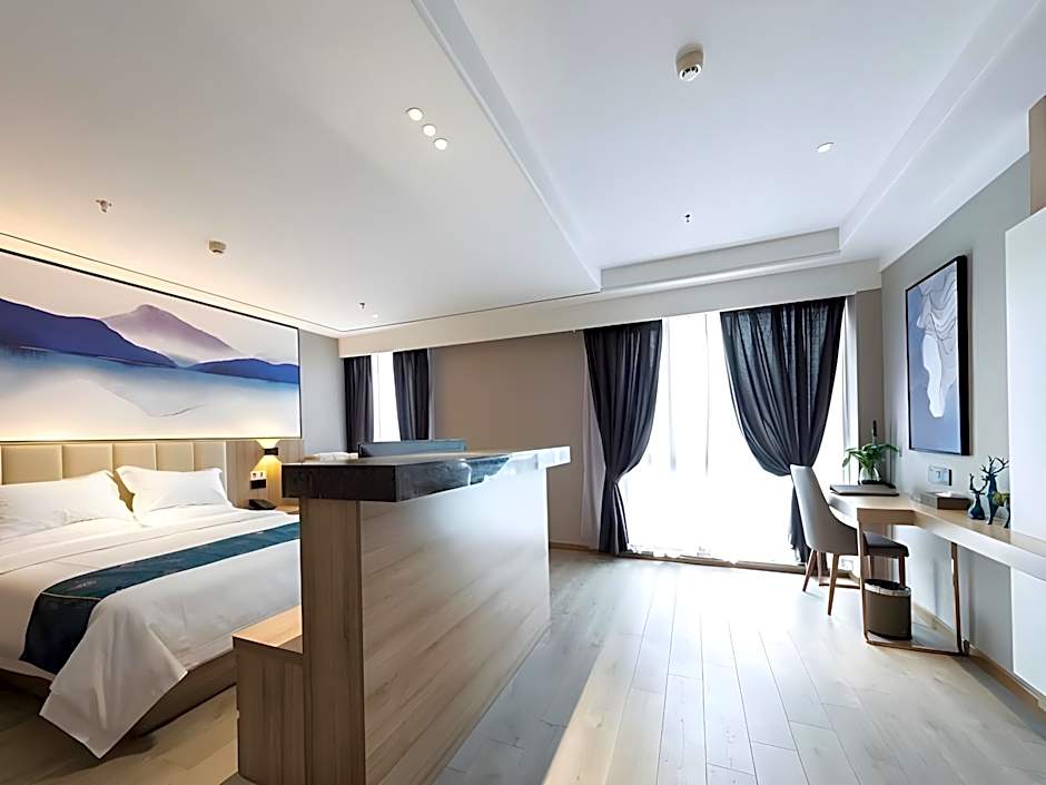 VX Hotel Wuxi Jiangyin Xiangshan Road Gymnasium