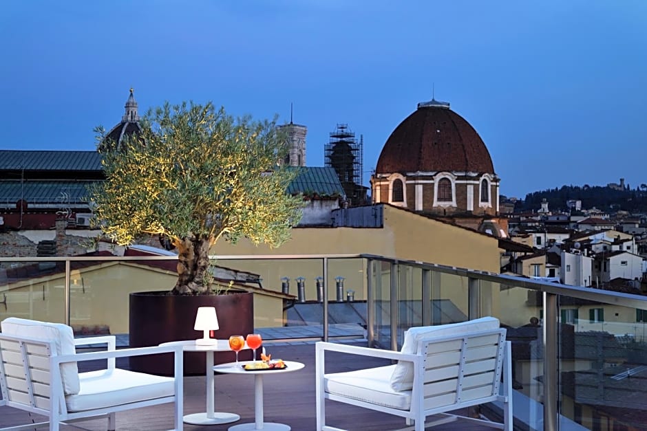 Hotel Glance In Florence