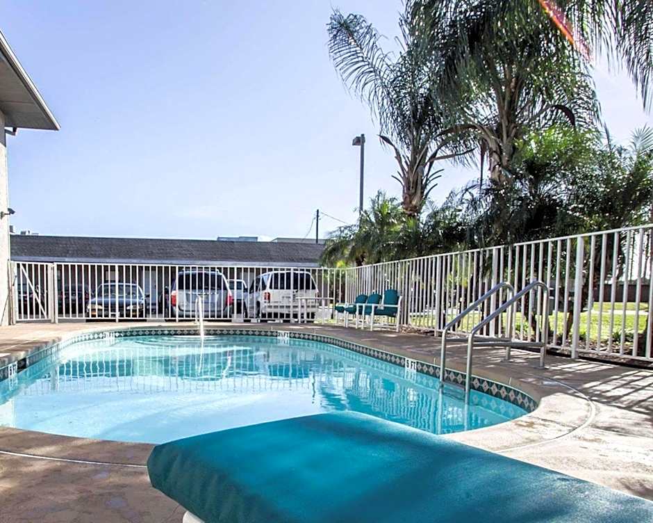 Rodeway Inn Apopka