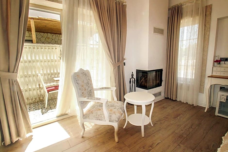 CASA RUBİNO BUTİK OTEL