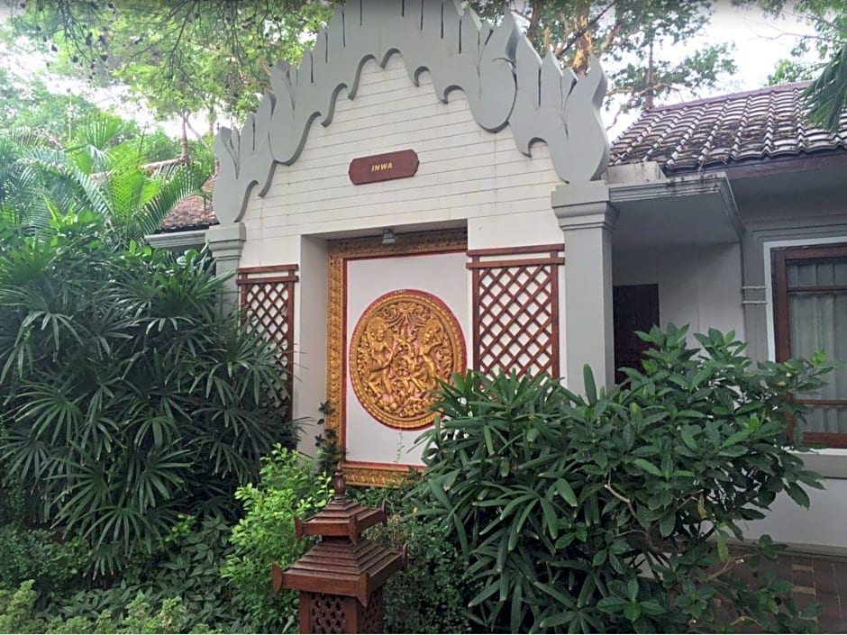 Shwe Yee Pwint Hotel