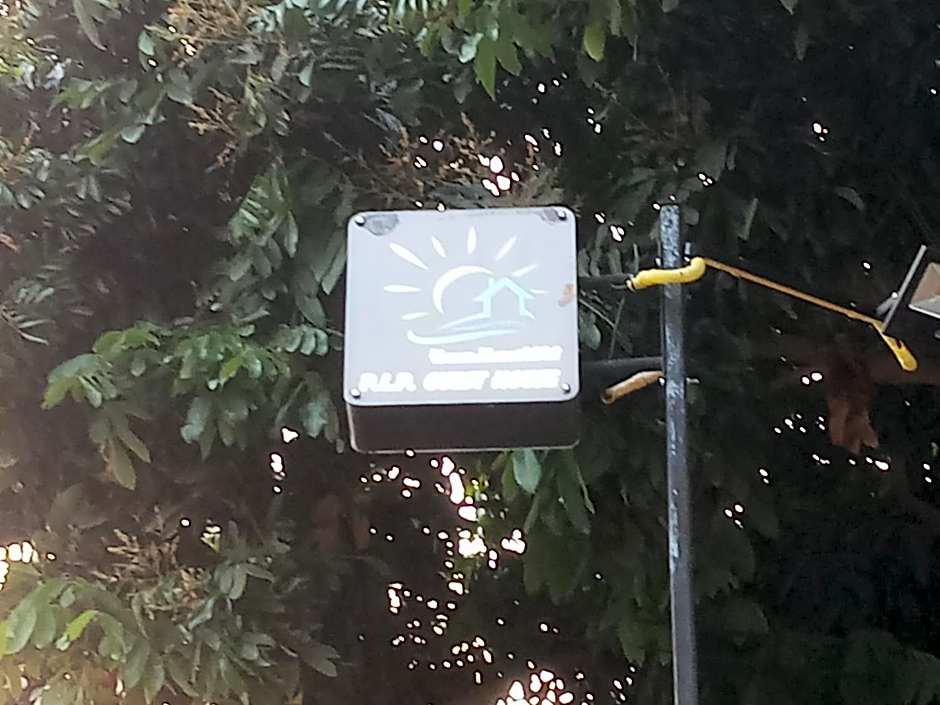 P.L.P Guesthouse - Mae Hong Son