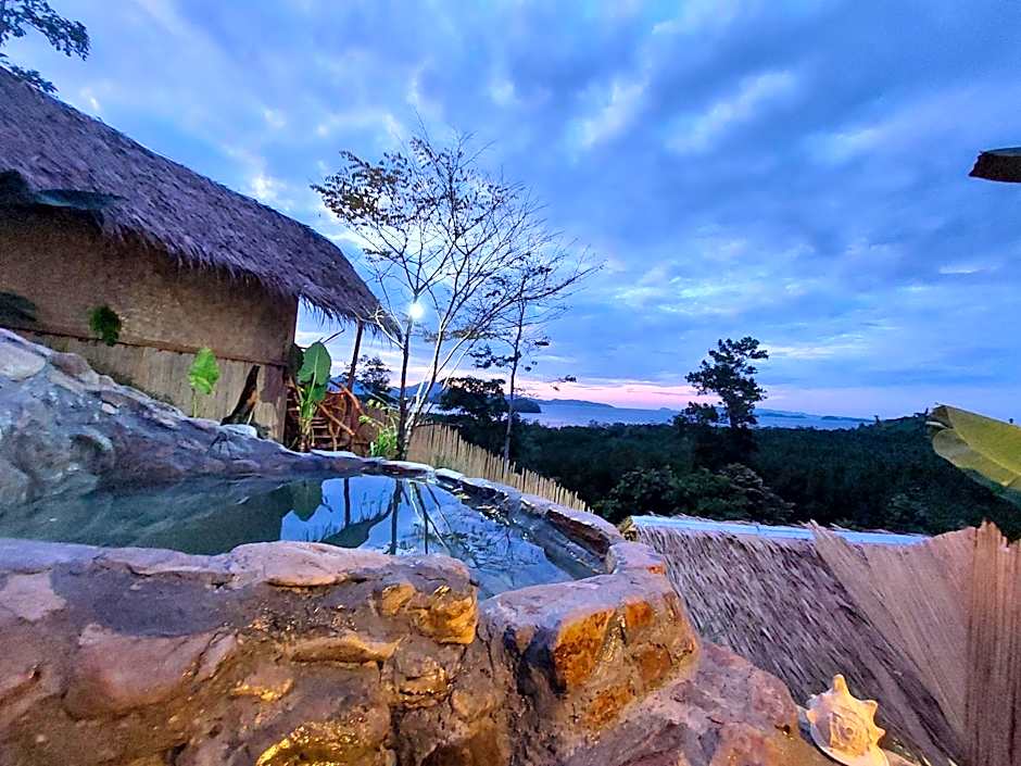 Jungle Bar Honeymoon suite & private pool