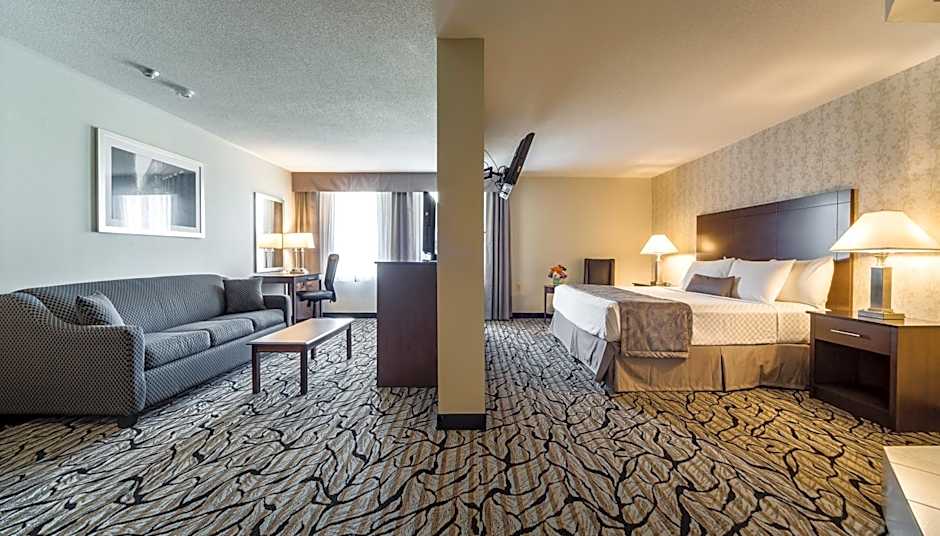 Monte Carlo Inns Oakville Suites