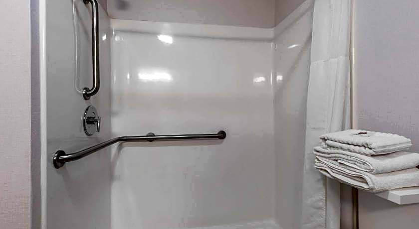 Comfort Inn Sherman - Denison Area