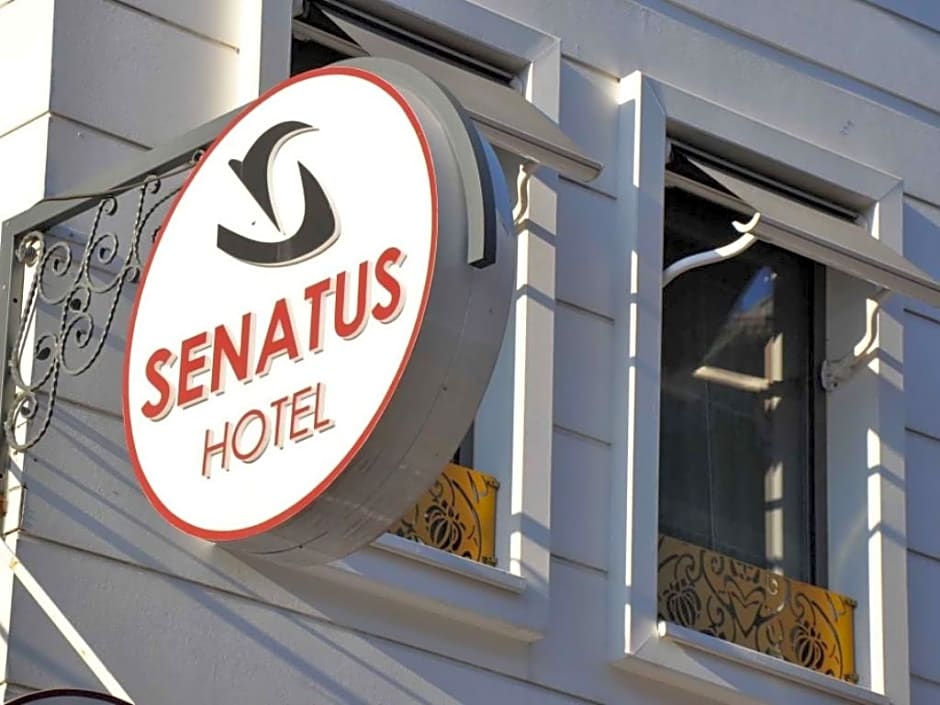 Senatus Hotel