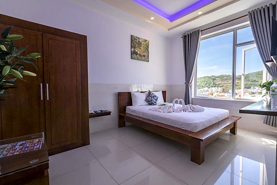 Hải Long Hotel 1