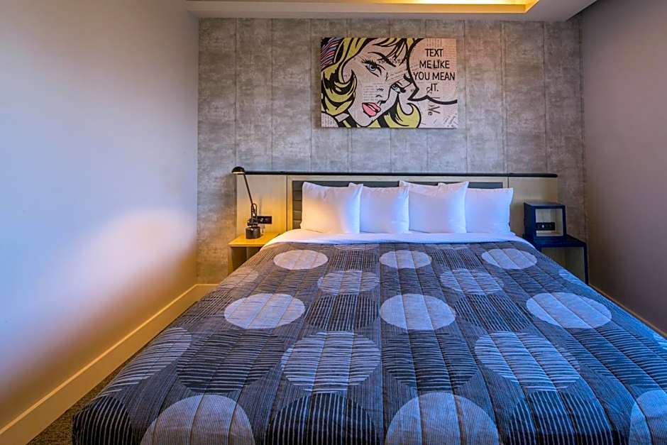 Leon Hotel
