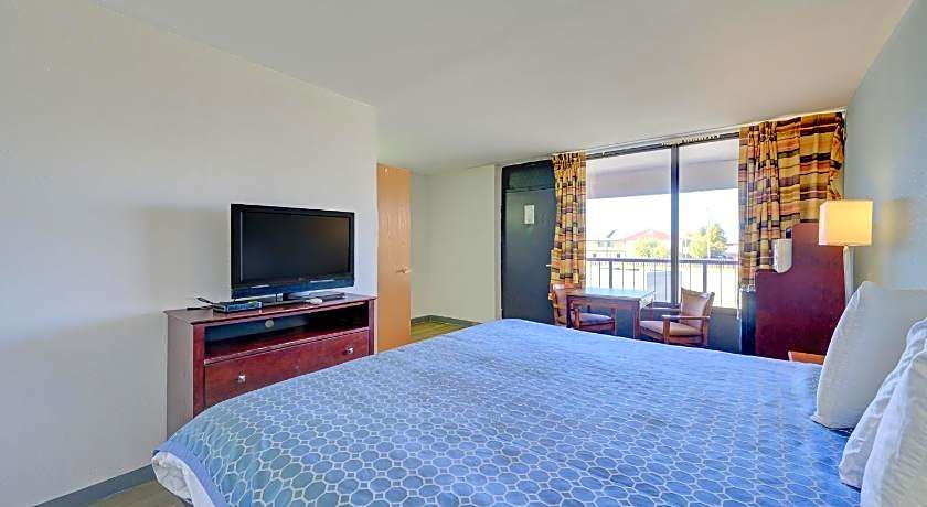 Capital O Travelers Inn Lawton Fort Sill
