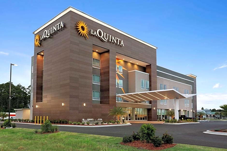 La Quinta Inn & Suites by Wyndham Brunswick/Golden Isles