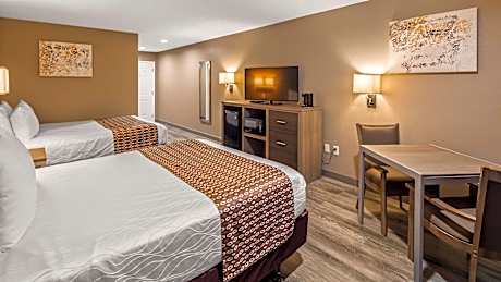 2 Queen Mobility Access Bathtub First Floor Microwave And Fridge Wi-Fi Non-Smoking Full Breakfast