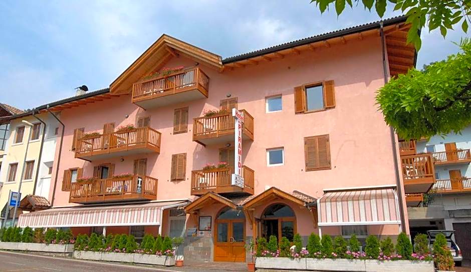 Hotel Alle Piramidi