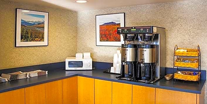 GuestHouse Inn & Suites Anchorage – Anchorage, AK