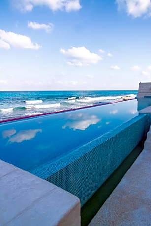 The Mint Resort Isla Mujeres