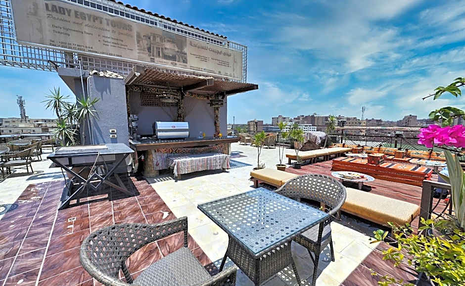 Pyramids Gem Plaza Hotel