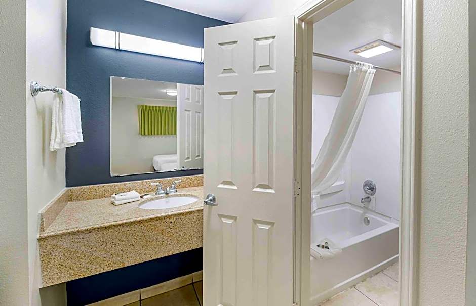 Extended Stay America Select Suites - Odessa