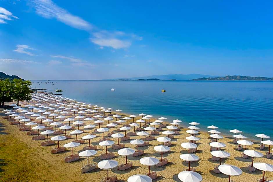 Akrathos Beach Hotel