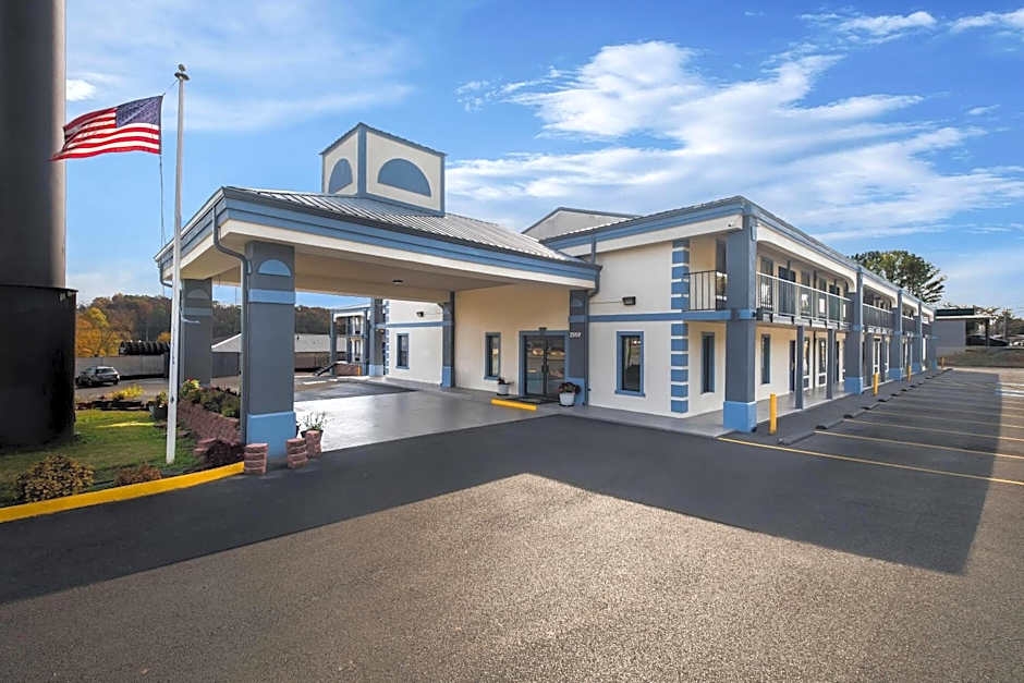 Days Inn by Wyndham Cleveland TN