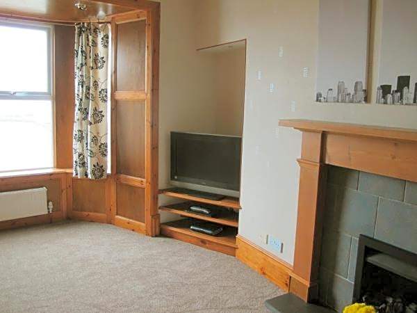 House by the Harbour - NC500 Route