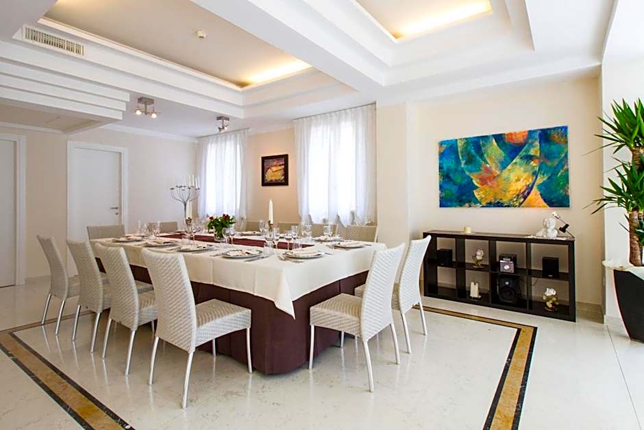 Park Hotel Ai Pini & Restaurant Ai Pini