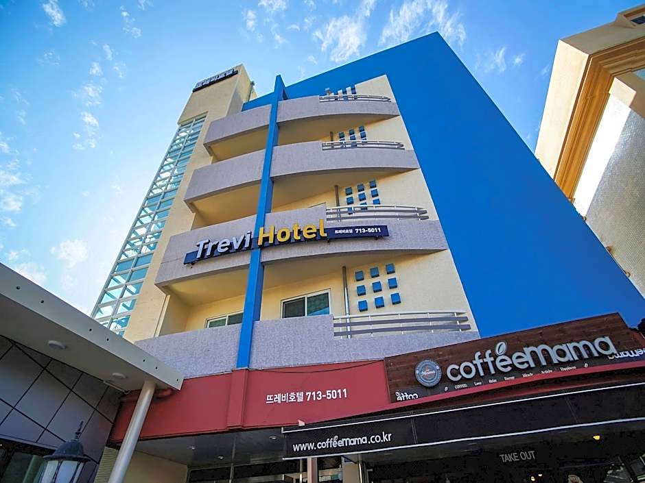 Trevi Hotel