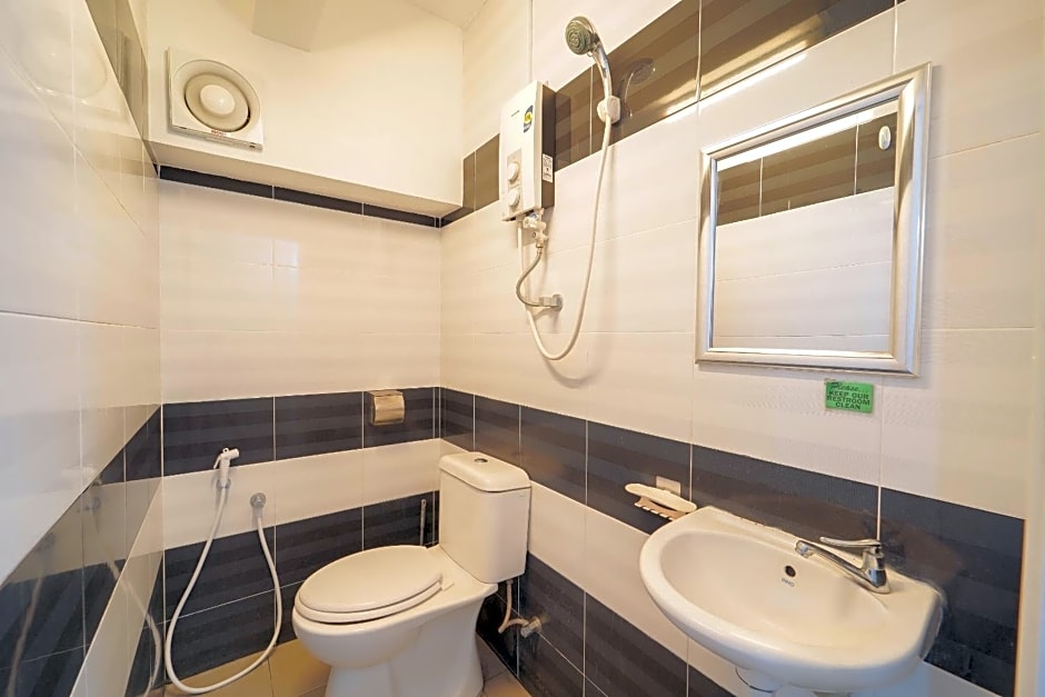 OYO 89987 Nautilus Bay Home Inn