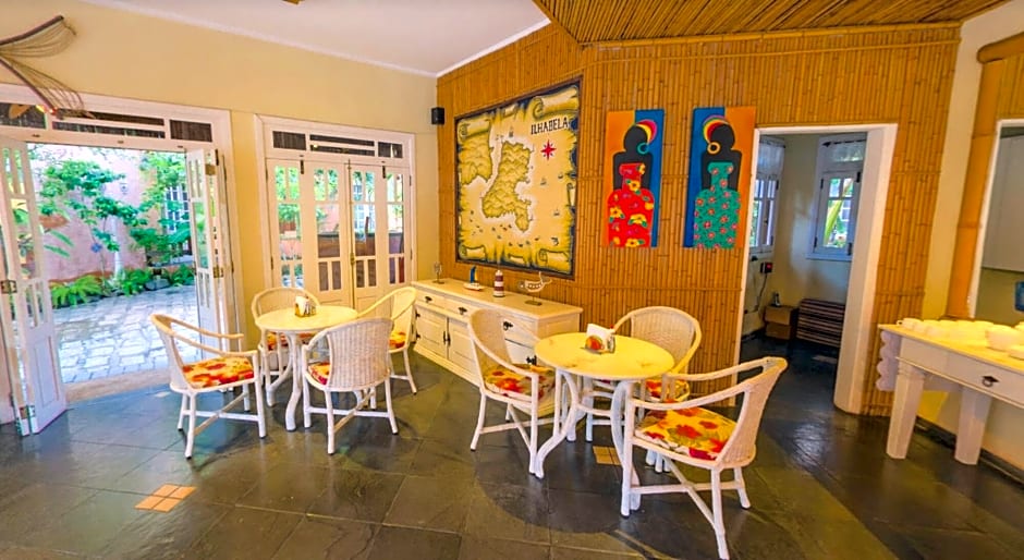 Velinn Pousada Ponta Do Pequeah