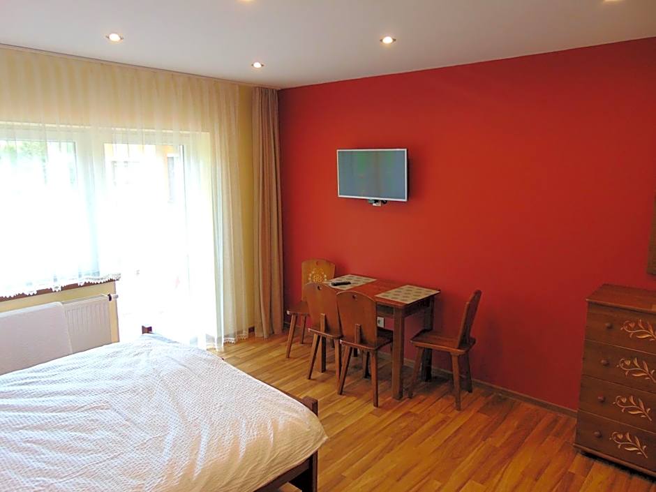 Gosciniec Pod Brzegiem