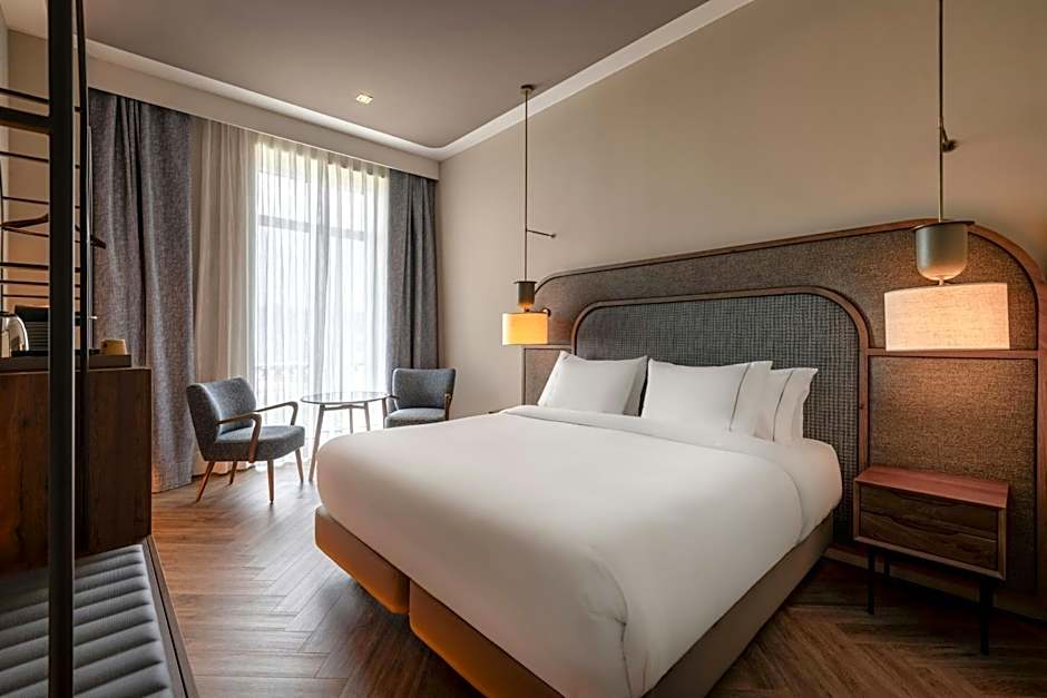 AC Hotel Palacio Universal