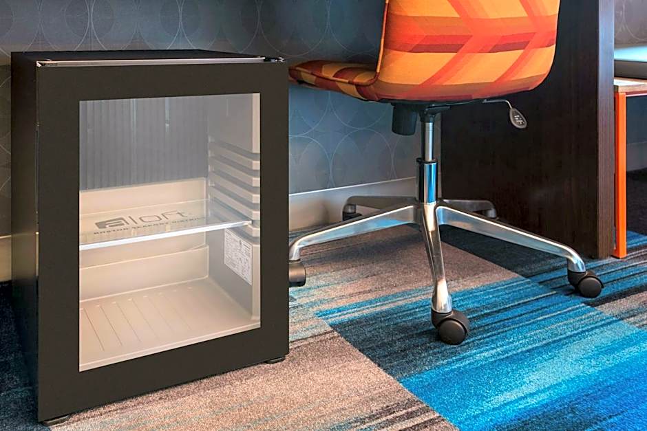 Aloft Boston Seaport District