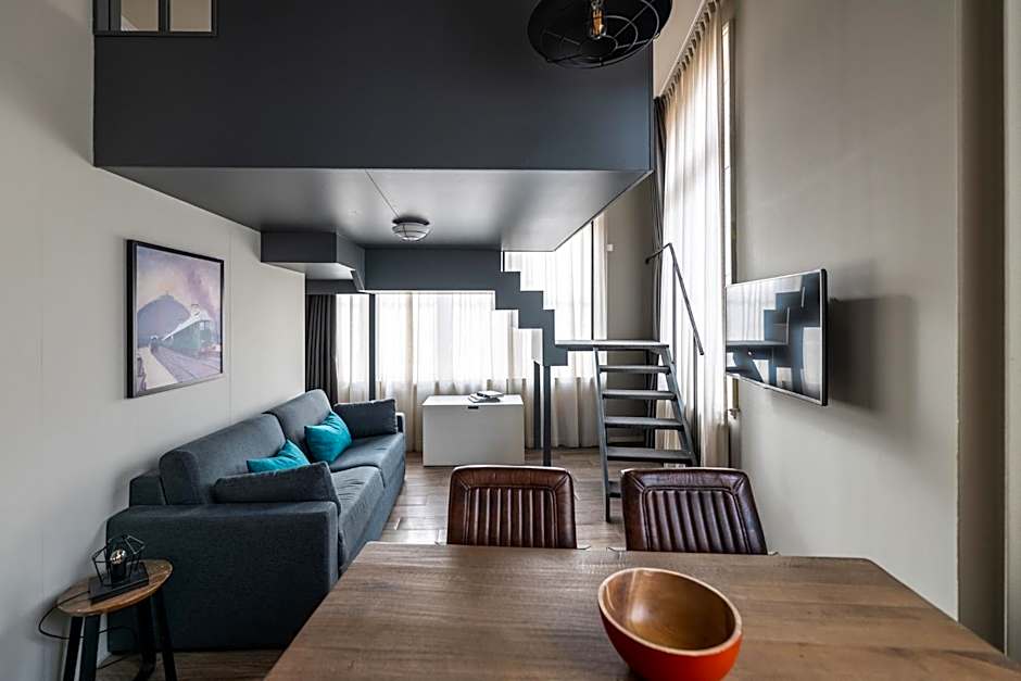 YAYS Amsterdam Maritime by Numa