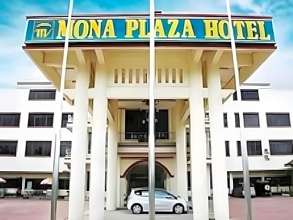 OYO 742 Mona Plaza Hotel