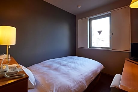 Single room- Smoking